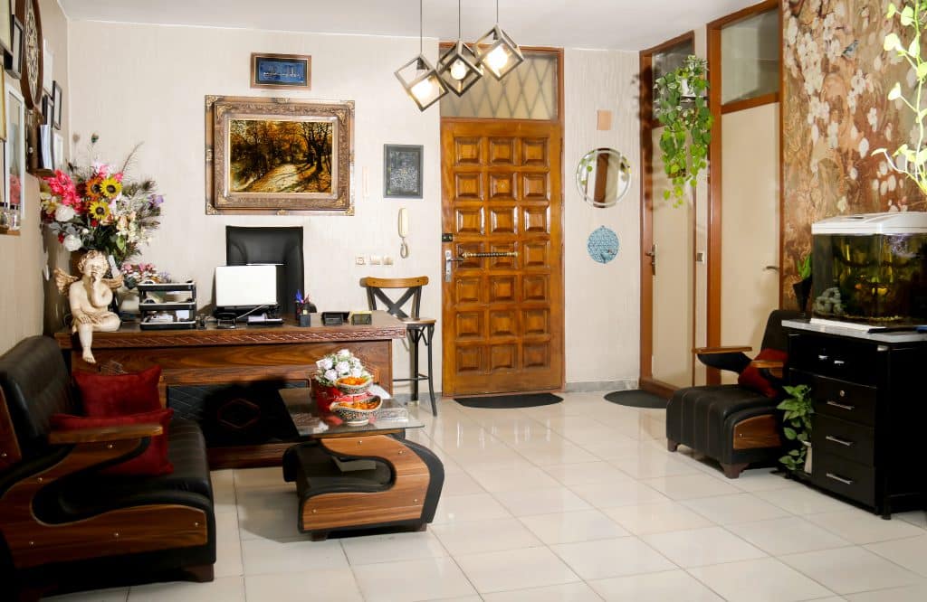 psychotherapy or family therapy room